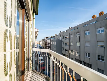 Appartement 40 m² avec balcon et clim à Porto : photo 10