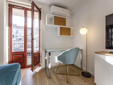 Appartement 45 m² climatisé avec balcon à Porto : photo 3