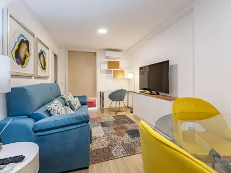 Appartement 45 m² climatisé avec balcon à Porto : photo 8