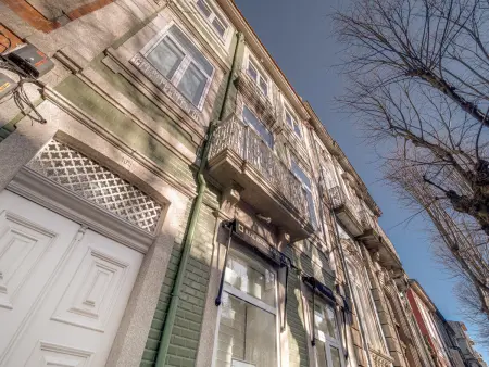 Studio 30 m² centre-ville Porto, terrasse 70 m² : photo 13