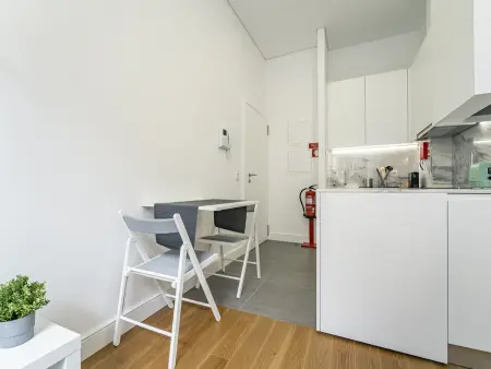 Appartement 35 m² centre Porto, métro à 250 m : photo 5