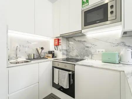 Appartement 35 m² centre Porto, métro à 250 m : photo 7