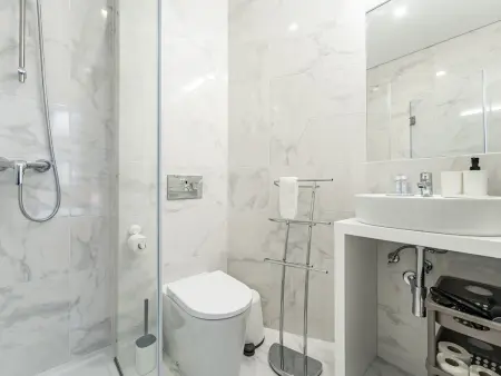 Appartement 35 m² centre Porto, métro à 250 m : photo 12