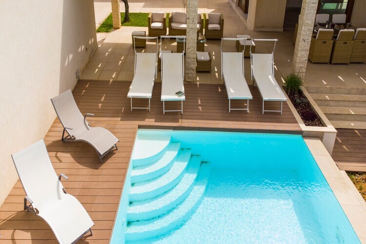 Barbara 11 : villa Marsala, piscine 8×4 m, 5 chambres - Photo 17