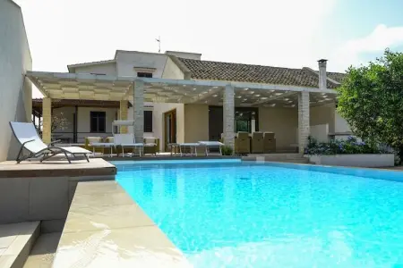 Location maison à Marsala, Villa en Sicile avec piscine près d'Erice