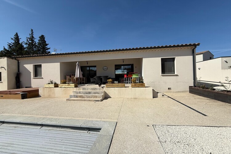 Sorgue 9 – Villa 4 chambres avec piscine et jacuzzi - Photo 20