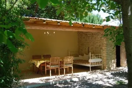Maison 14 personnes à Valréas avec piscine et terrains de jeux : photo 25