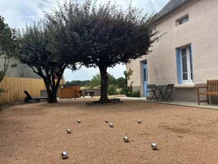 Gîte Les Petits Prés Rêvés – Ancienne ferme avec étang privé : photo 24