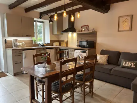 Gîte Chez Mady à Esse : maison indépendante, piscine chauffée : photo 3
