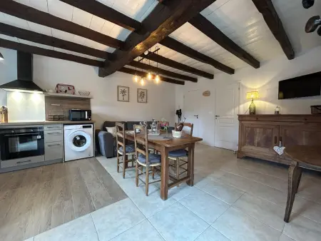 Gîte Chez Mady à Esse : maison indépendante, piscine chauffée : photo 9