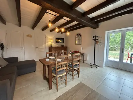 Gîte Chez Mady à Esse : maison indépendante, piscine chauffée : photo 11