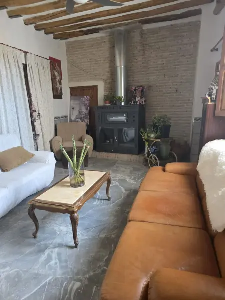 Maison de campagne à Diezma avec cheminée, terrasse et vue montagne : photo 2