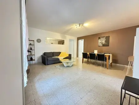 Appartement 76 m² avec parking privé à Saint-Raphaël, 2 chambres : photo 17