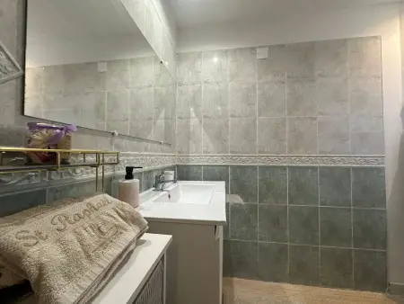 Appartement 76 m² avec parking privé à Saint-Raphaël, 2 chambres : photo 26