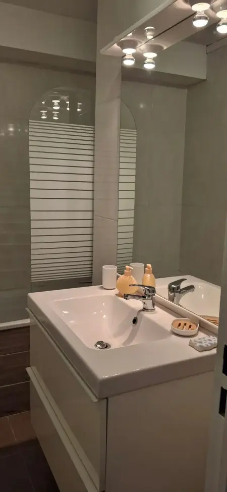 Studio lumineux de plain-pied avec balcon à La Grande-Motte : photo 10