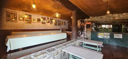 Grande maison de campagne à Paúles de Sarsa, 22 pers., piscine partagée : photo 12