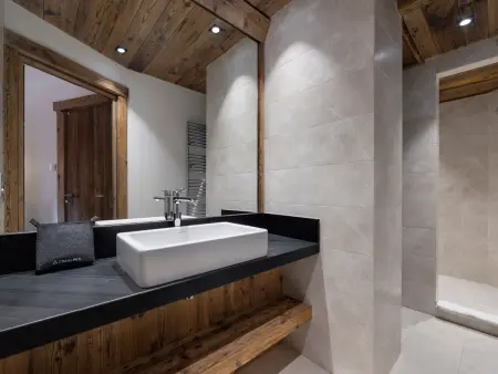 Appartement 150m² panoramique Val-d'Isère, 8 pers., sauna : photo 12