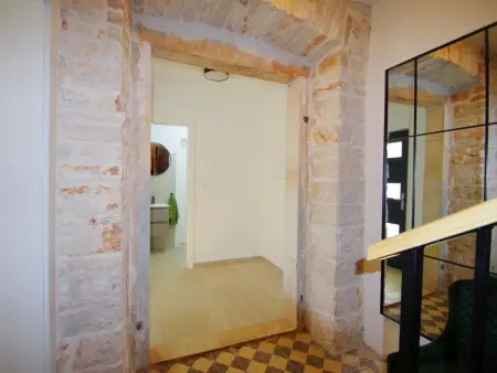 Poli Nona, maison mitoyenne rénovée à Valbandon : photo 30