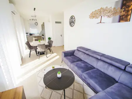 Charming 3-Bedroom Riviera, Villa 6 personnes à Nedescina : photo 11