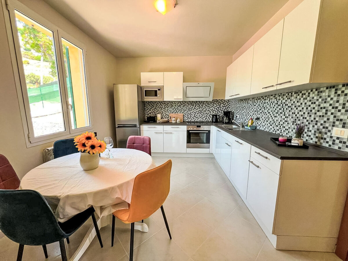 Villa Soleggiata – 8 pers, piscine & vue mer à Castellaro - Photo 7