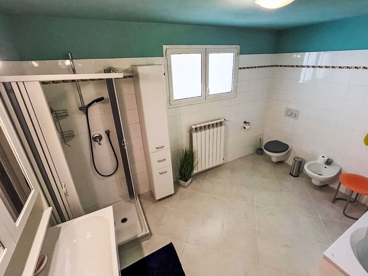 Villa Soleggiata – 8 pers, piscine & vue mer à Castellaro - Photo 18