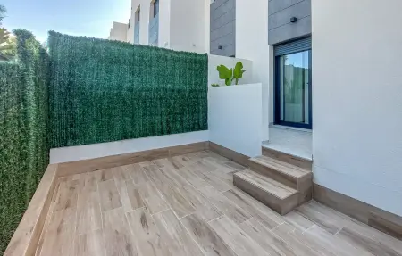 Appartement 3 chambres à Torrevieja, jardin privé et piscine à 80 m : photo 14