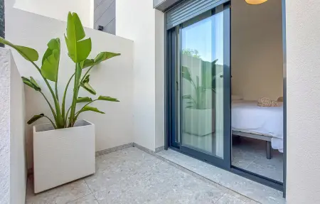 Appartement 3 chambres à Torrevieja, jardin privé et piscine à 80 m : photo 15