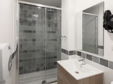 Studio 27 m² près de la Gran Vía, Madrid : photo 3