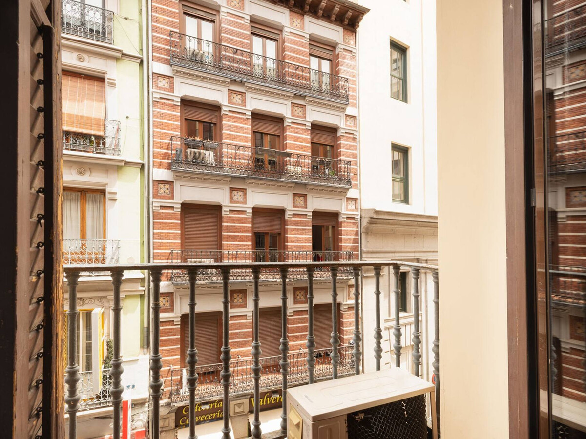 Appartement 62 m² Gran Vía, 6 pers. - Madrid centre - Photo 5