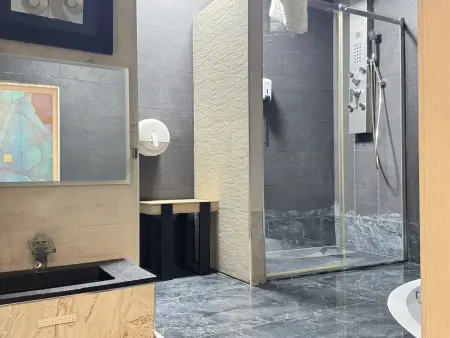 Appartement 3 chambres avec jacuzzi près de Gran Vía : photo 34