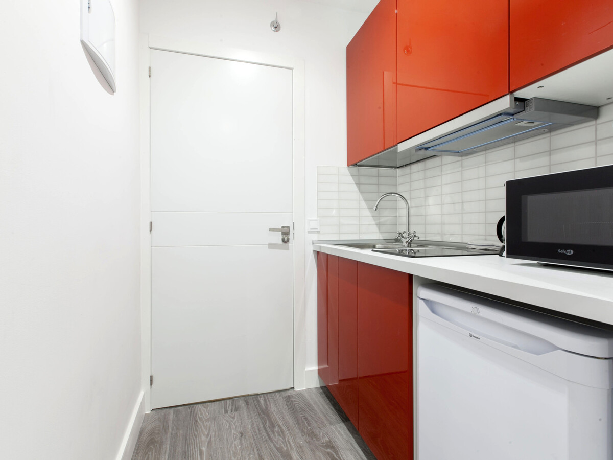 Studio 23 m² Gran Vía, balcon et climatisation - Photo 9