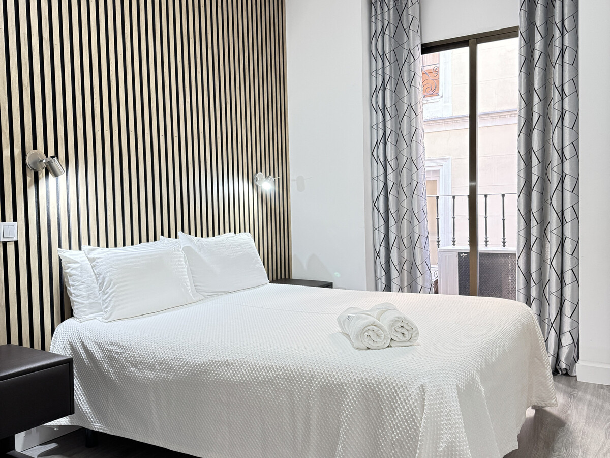Studio 23 m² Gran Vía, balcon et climatisation - Photo 12