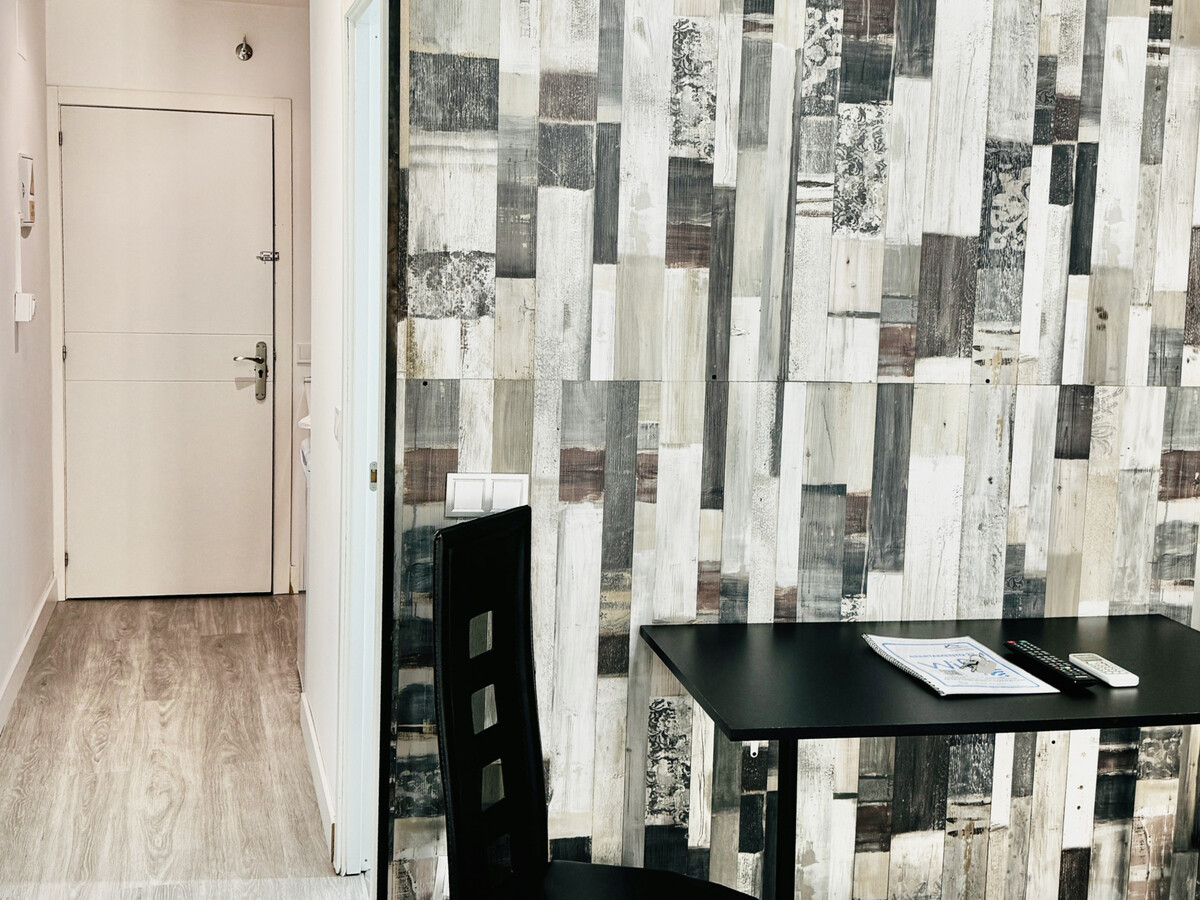 Studio 23 m² Gran Vía, balcon et climatisation - Photo 15