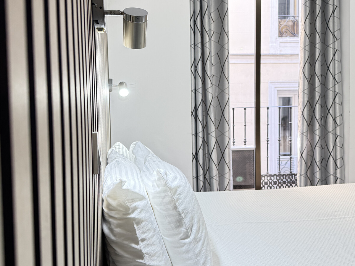 Studio 23 m² Gran Vía, balcon et climatisation - Photo 19