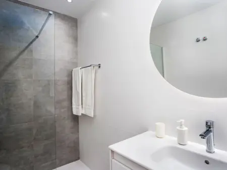 Los Arcos – Appartement 3 chambres à 500 m de la mer : photo 14