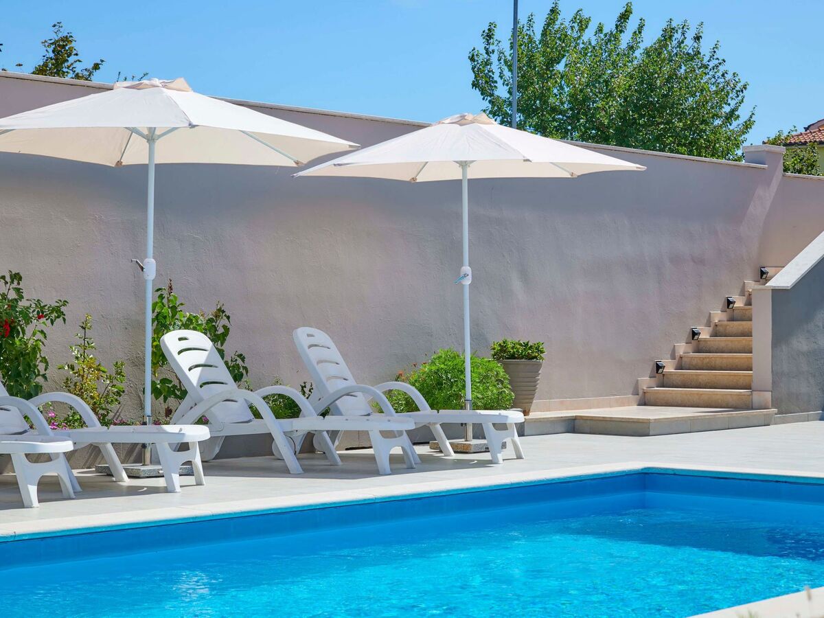 Maison Emma avec piscine privée à Kanfanar - Photo 3