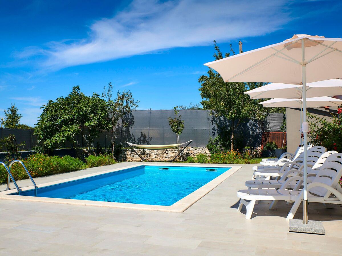 Maison Emma avec piscine privée à Kanfanar - Photo 6