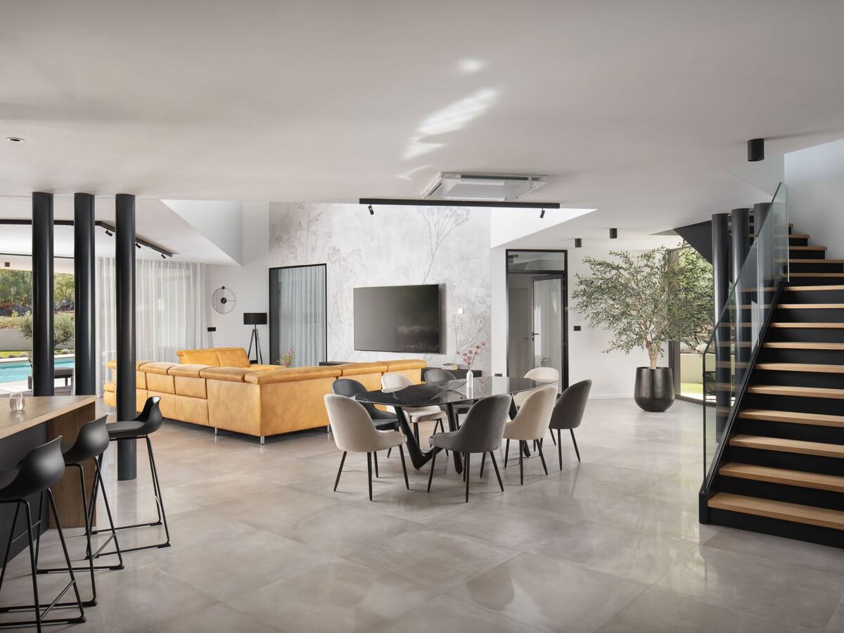 Villa H2 à Labin : 4 chambres, piscine privée, 2 ha - Photo 9