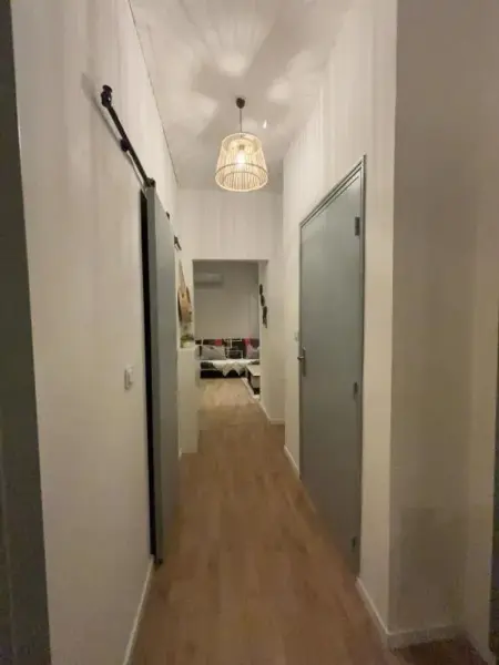 Appartement 50 m² Marseille, climatisation et balcon vue ville : photo 3
