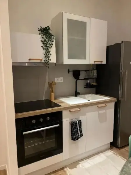 Appartement 50 m² Marseille, climatisation et balcon vue ville : photo 11