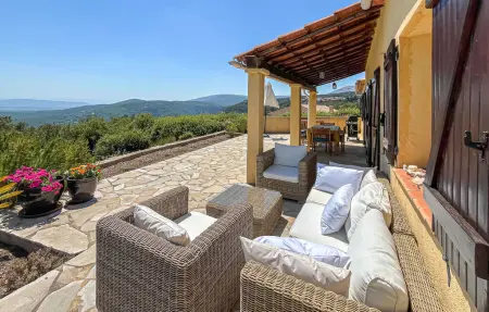 Maison provençale avec piscine privée près de Mons : photo 7