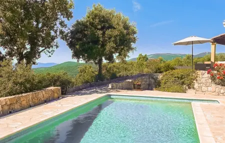 Maison provençale avec piscine privée près de Mons : photo 8