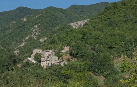 Maison pierre Toscane avec piscine et rivière : photo 32