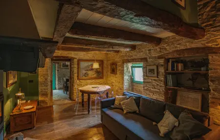 Maison pierre et poutres en Toscane, piscine & nature : photo 3