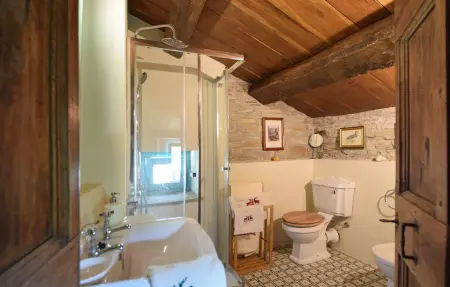Maison pierre et poutres en Toscane, piscine & nature : photo 10