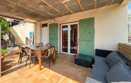 Villa les Oliviers avec piscine à Châteauneuf-Villevieille : photo 4