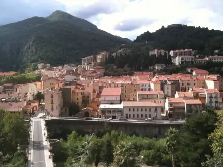 Studio 32 m² avec terrasse et vue montagne à Amélie-les-Bains : photo 18