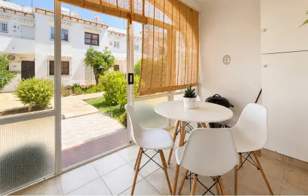 Appartement 57 m² avec piscine, Lago Jardin Torrevieja : photo 1