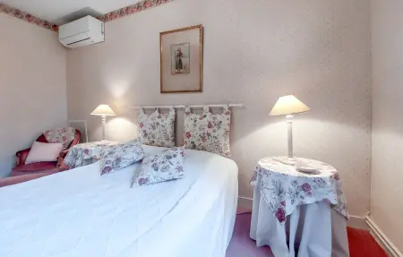 Maison 120 m² Carsac-Aillac, terrasse et jardin privé : photo 17