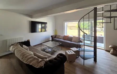 Maison 5 chambres avec piscine privée à Charonville : photo 3